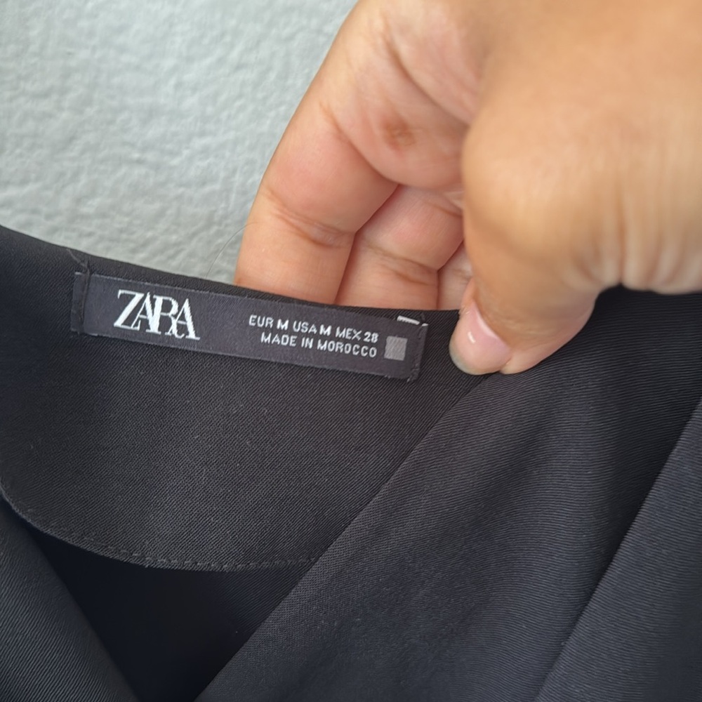 Zara cuffed ankle jumpsuit. Size medium. Black. EUC. - Picture 8 of 9